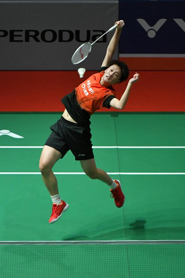 赛场上的竞 赛场上的竞