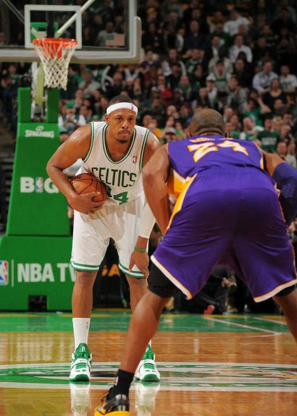 在赛场上无 在赛场上无