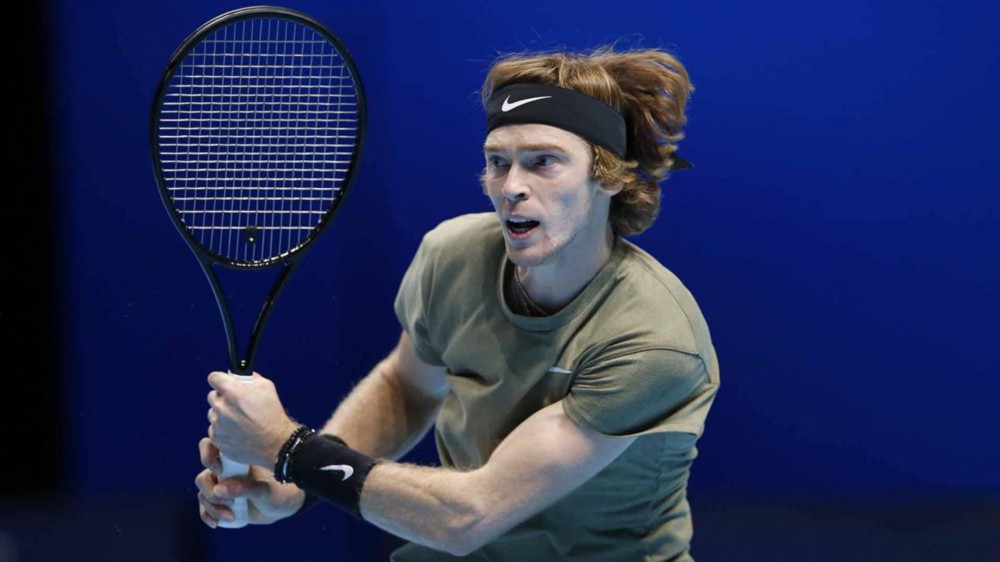 全场送出了 全场送出了