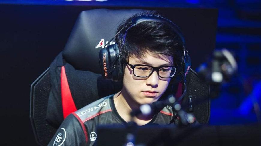 的野区角力 的野区角力